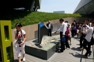 02.06.2010 Winne auf der Expo in Shanghai