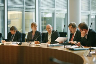 Vorsitz im Verkehrsausschuss (5)