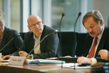 Vorsitz im Verkehrsausschuss (6)