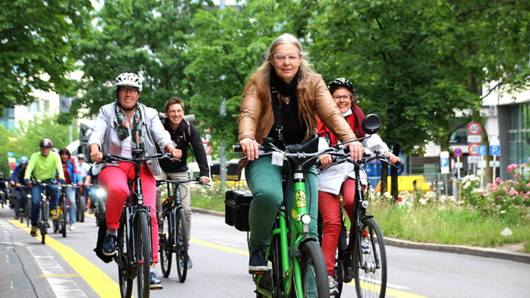136.000 Teilnehmende beim Stadtradeln brechen Rekord