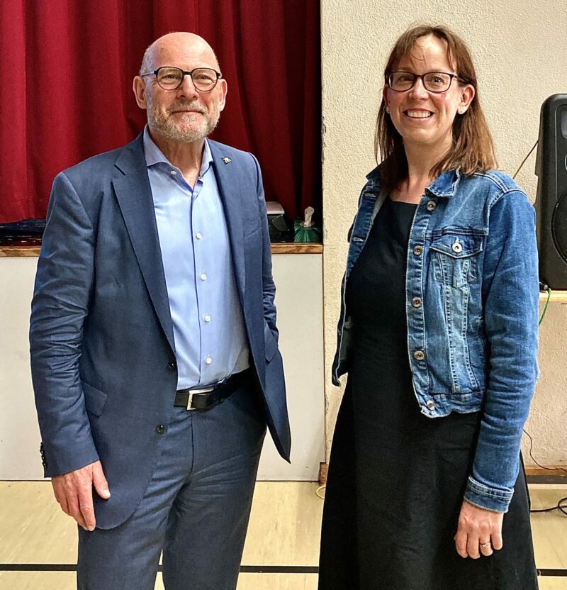 Winfried Hermann MdL und Direktorin Antje Rannert