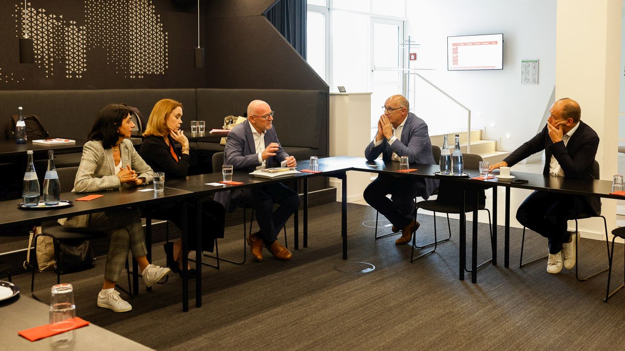 Besuch im Züblin Haus - Gesprächsrunde mit Muhterem Aras, Winne Hermann und Petra Olschowski (Foto©LenaLux)