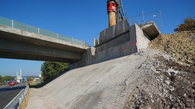 Land reagiert bei Brückensicherheit