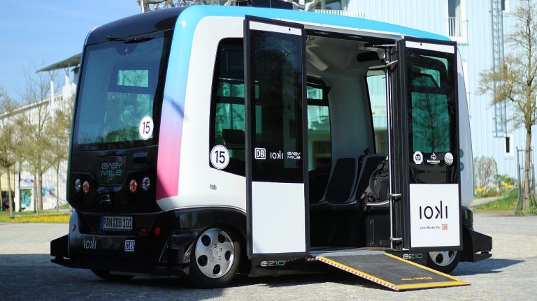 Autonom für Landbusse und S-Bahnen