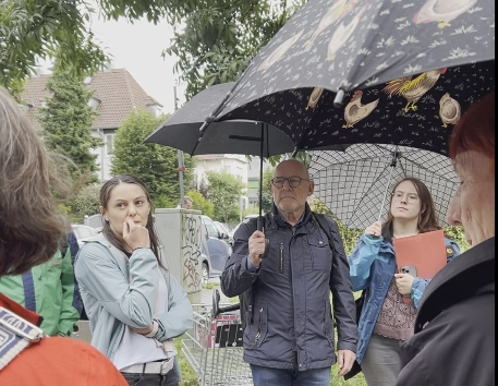 Infos auf der Strasse Nähe Freibad