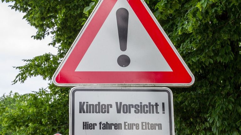 Schulstraßen und Schulzonen