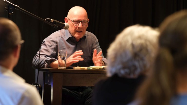 Lesung mit Winne Hermann MdL