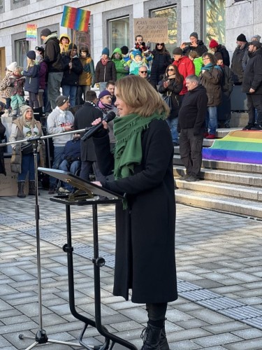 240121 Demo Stuttgart hält zusammen - Petra Olschowski, Ministerin für Wissenschaft, Forschung und Kunst